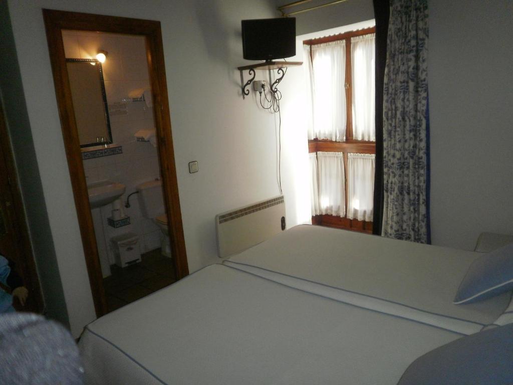 Hostal La Posada De Zocodover Toledo Szoba fotó