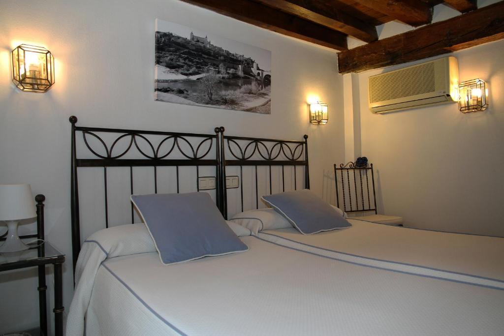 Hostal La Posada De Zocodover Toledo Kültér fotó