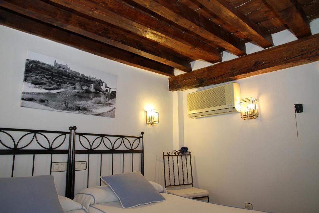 Hostal La Posada De Zocodover Toledo Kültér fotó