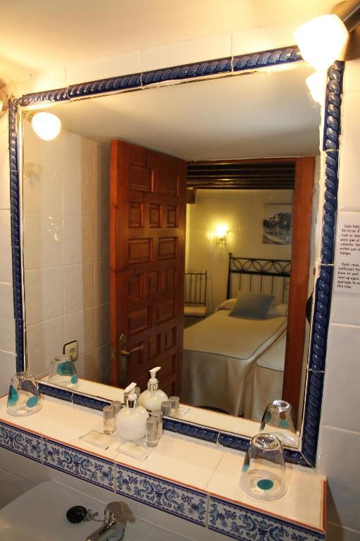 Hostal La Posada De Zocodover Toledo Kültér fotó