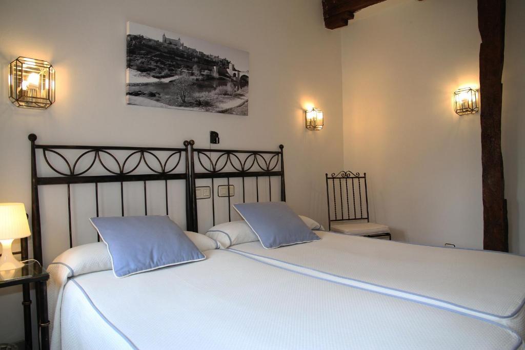 Hostal La Posada De Zocodover Toledo Kültér fotó