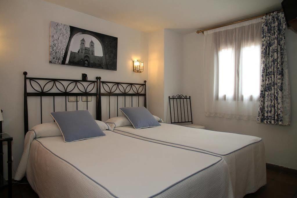 Hostal La Posada De Zocodover Toledo Kültér fotó