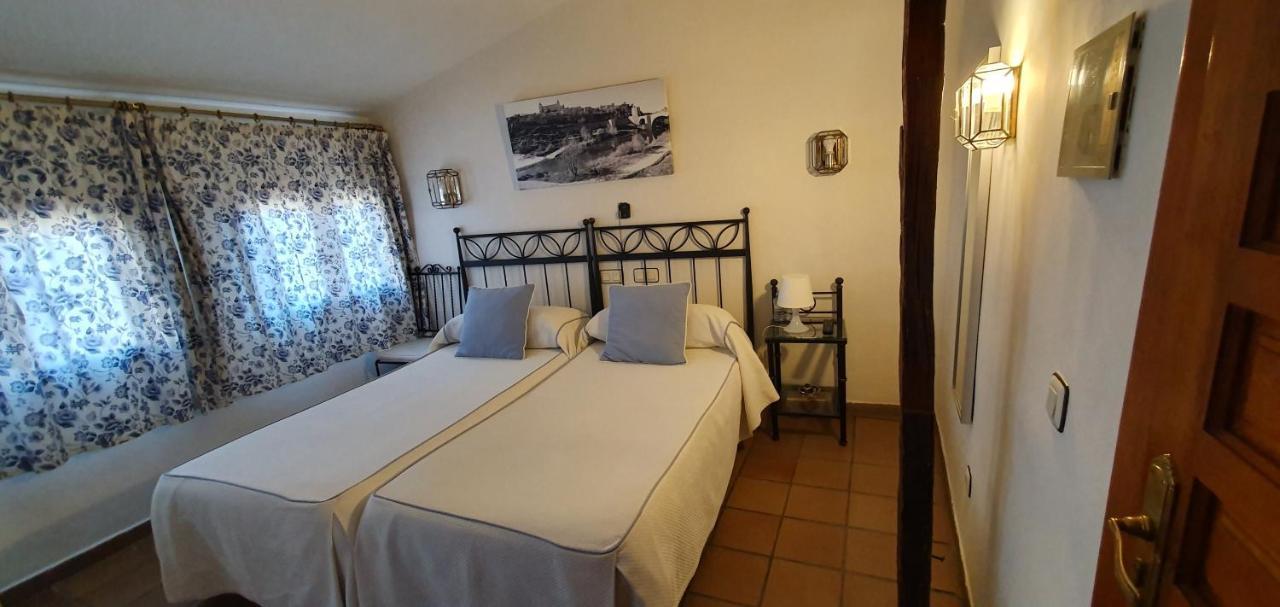 Hostal La Posada De Zocodover Toledo Kültér fotó